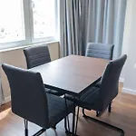 Miku Apartment-Upscale 2Bdr Apartment With A Spectacular View